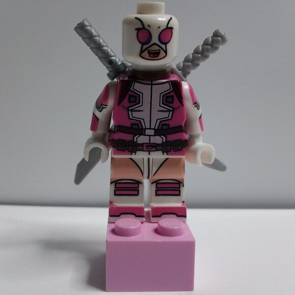 MERCPOOL GWYNETH Custom Printed Building Brick Figure - Picture 1 of 2